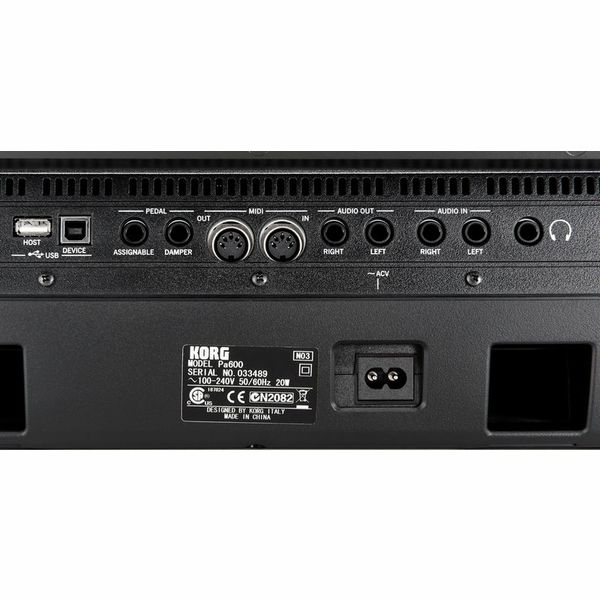 KORG Pa600 - Image 2